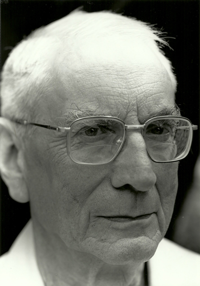 sel44